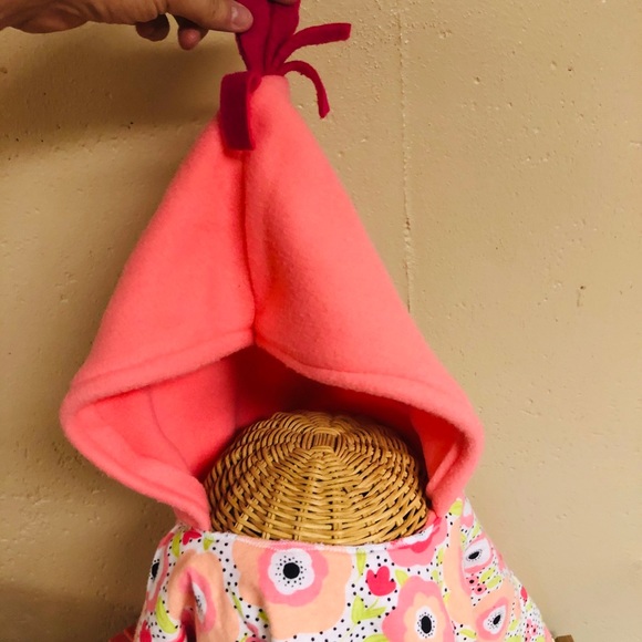 Car seat poncho - Picture 2 of 2